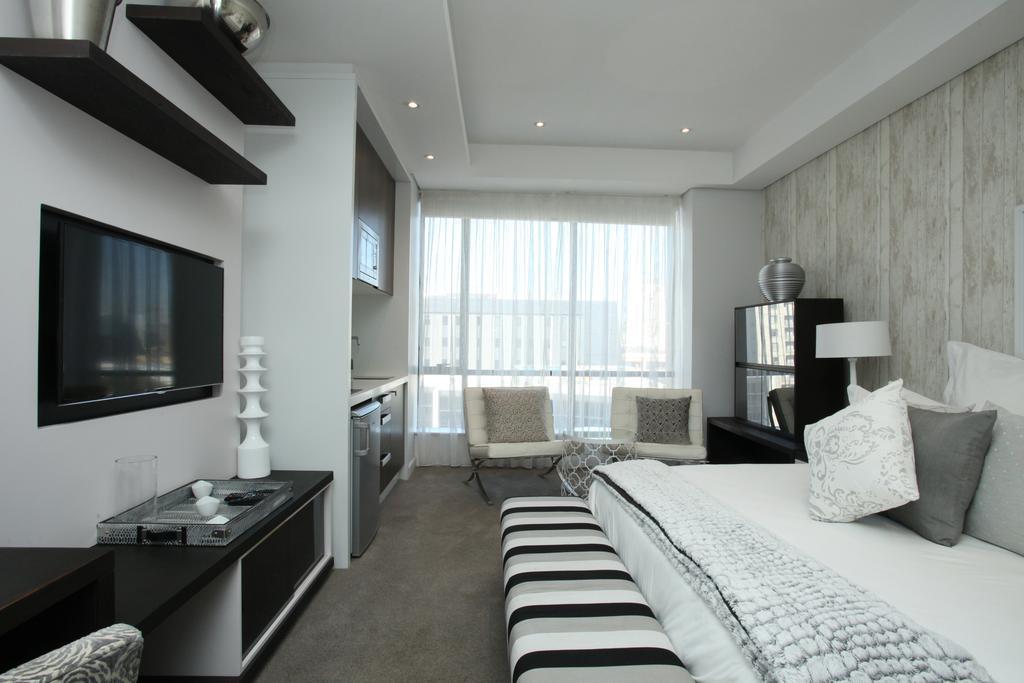 Luxury @ Sandton Skye Johannesburg Eksteriør billede