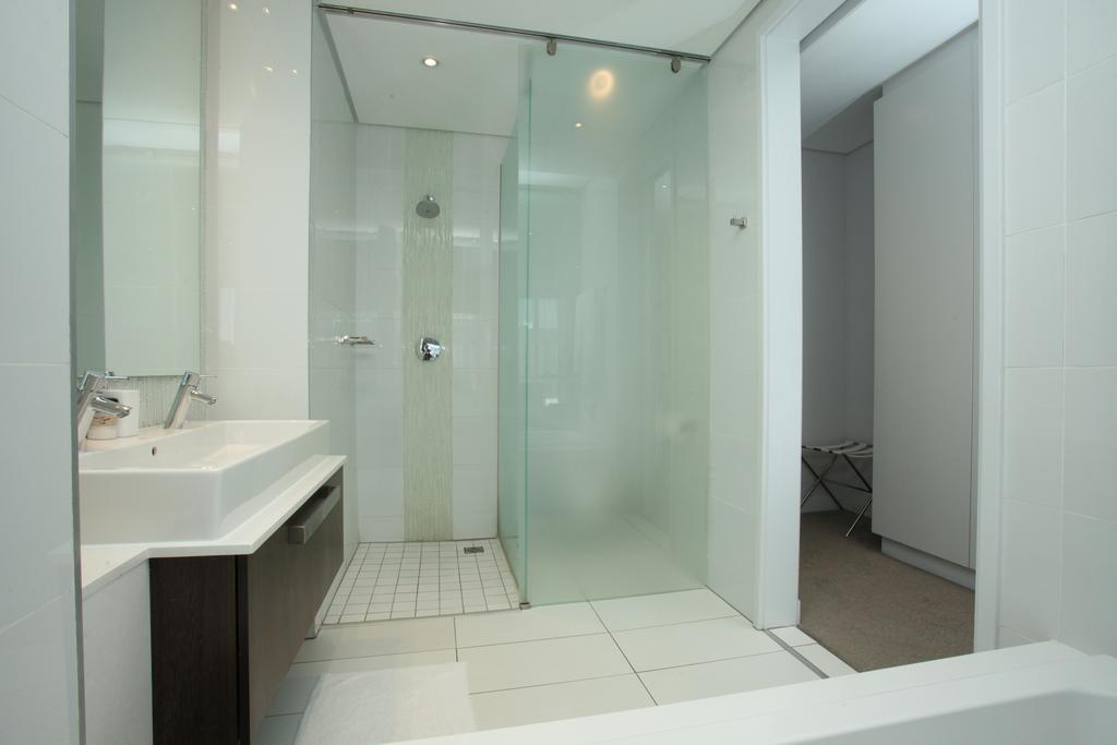 Luxury @ Sandton Skye Johannesburg Eksteriør billede